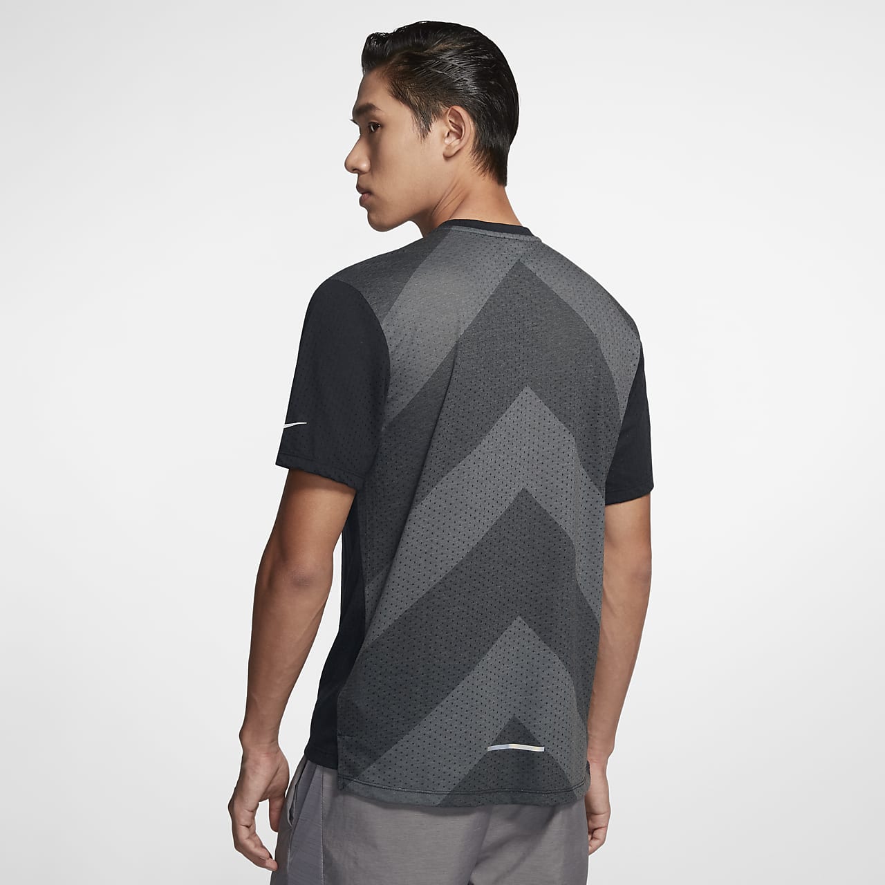 nike breathe rise 365